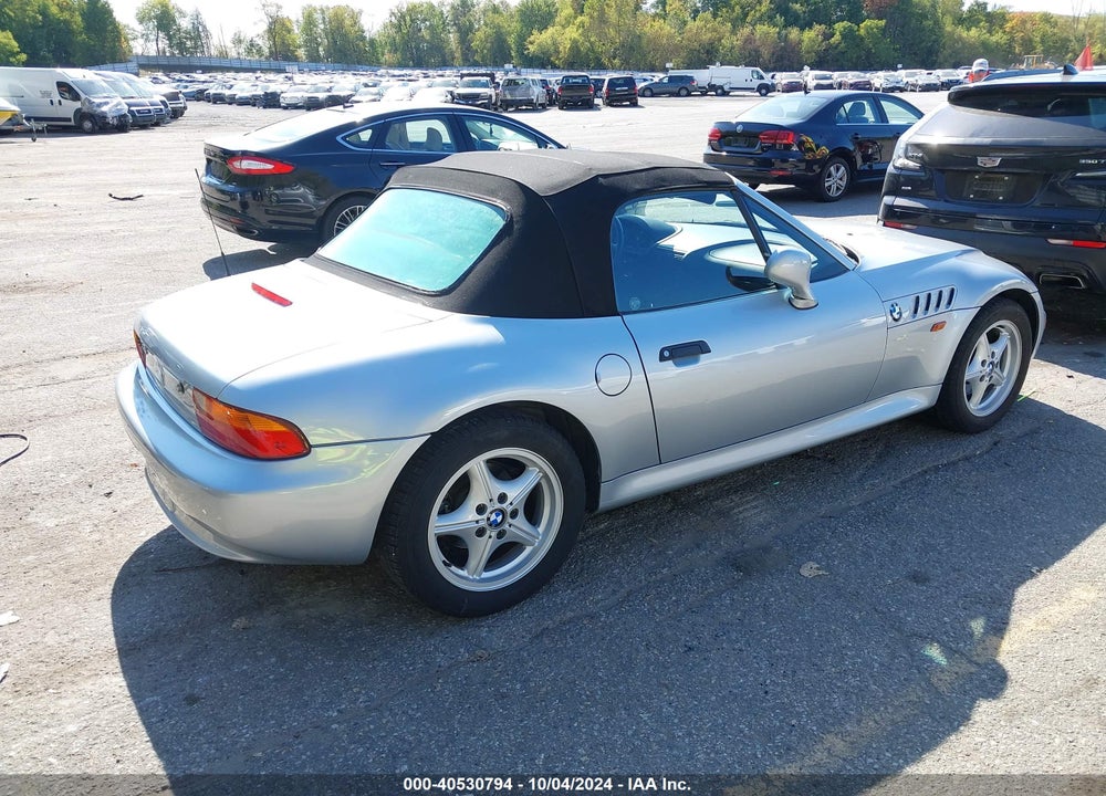 1998 BMW Z3 1.9 VIN: 4USCH7332WLE10081