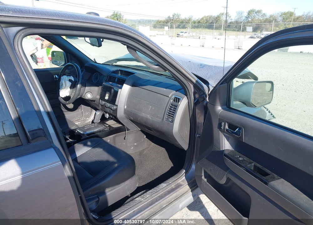 2011 FORD ESCAPE LIMITED VIN: 1FMCU0EGXBKC47763