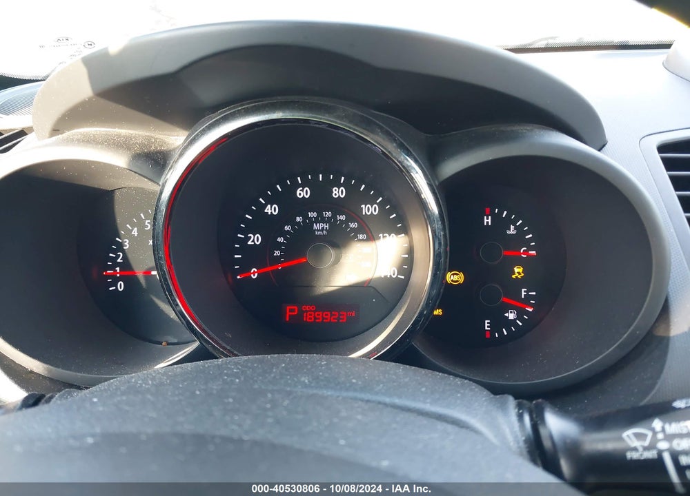 2010 KIA SOUL VIN: KNDJT2A2XA7176408