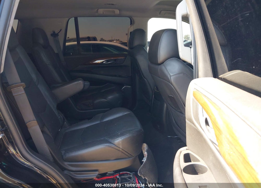 2018 CADILLAC ESCALADE STANDARD VIN: 1GYS4AKJ8JR157372