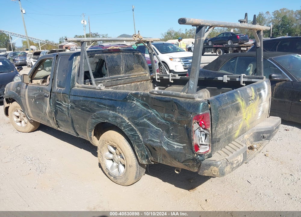 2002 NISSAN FRONTIER XE VIN: 1N6DD26S02C327300