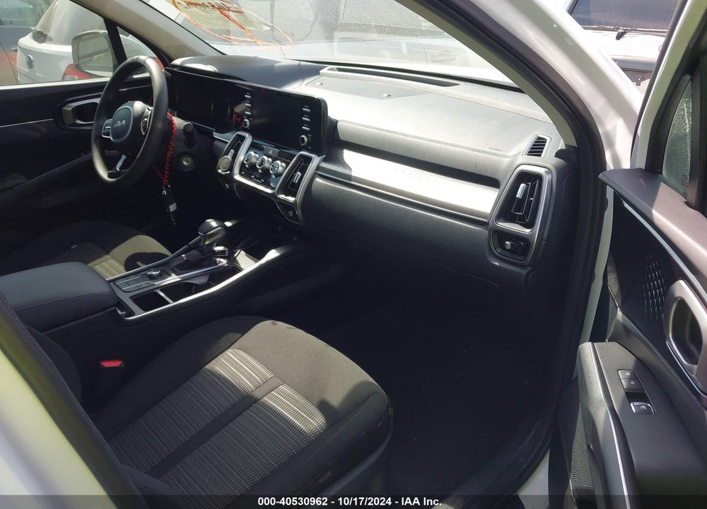 2023 KIA SORENTO LX VIN: 5XYRG4LC5PG168124