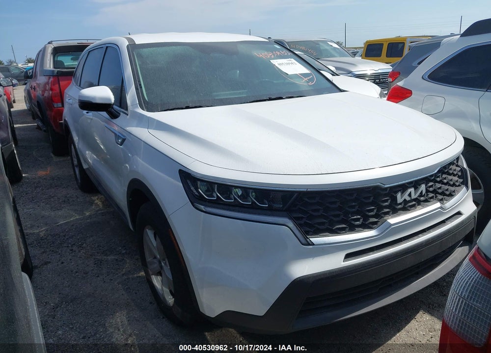 2023 KIA SORENTO LX VIN: 5XYRG4LC5PG168124