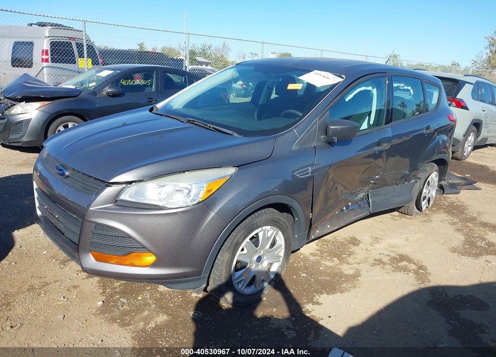 2013 FORD ESCAPE S VIN: 1FMCU0F78DUA20318