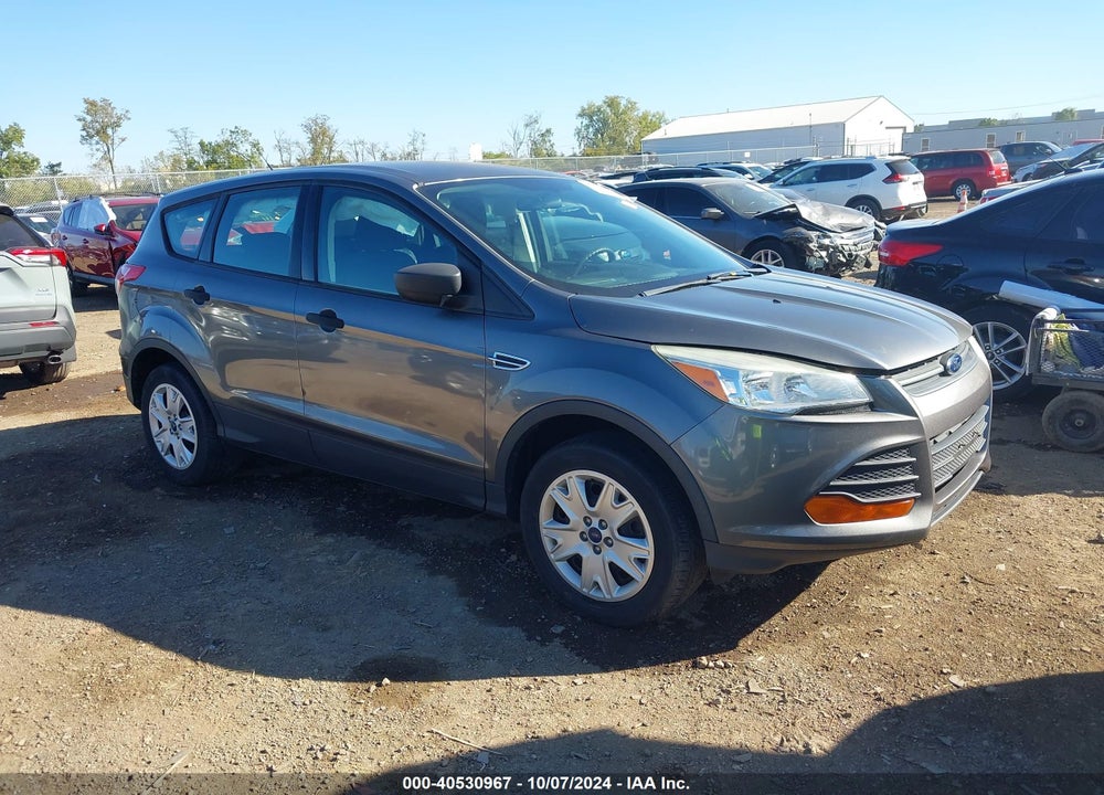 2013 FORD ESCAPE S VIN: 1FMCU0F78DUA20318