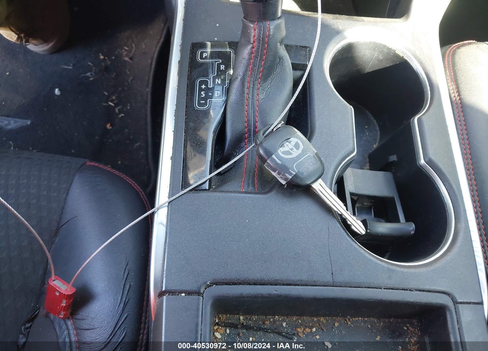 2015 TOYOTA CAMRY SE VIN: 4T1BF1FK5FU493628