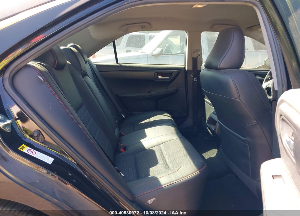 2015 TOYOTA CAMRY SE VIN: 4T1BF1FK5FU493628