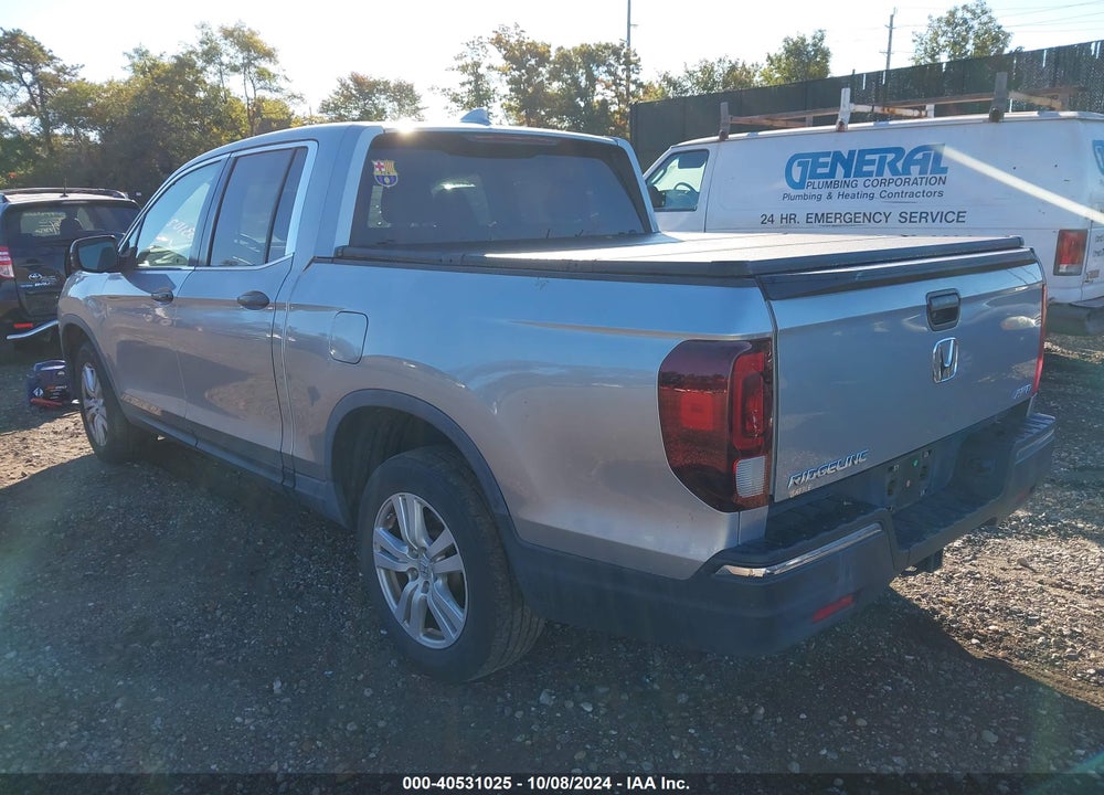 2017 HONDA RIDGELINE RT VIN: 5FPYK3F2XHB012040