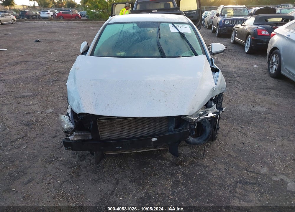 2017 HYUNDAI ELANTRA LIMITED VIN: KMHD84LF0HU146786