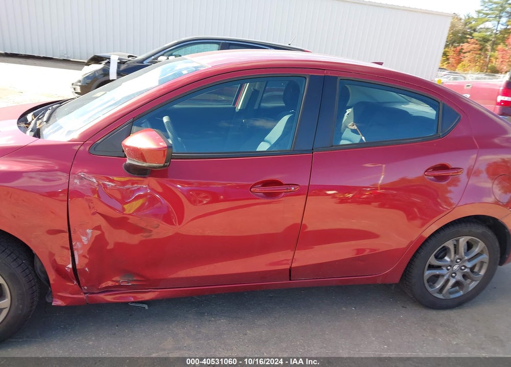2019 TOYOTA YARIS LE VIN: 3MYDLBYV7KY514913