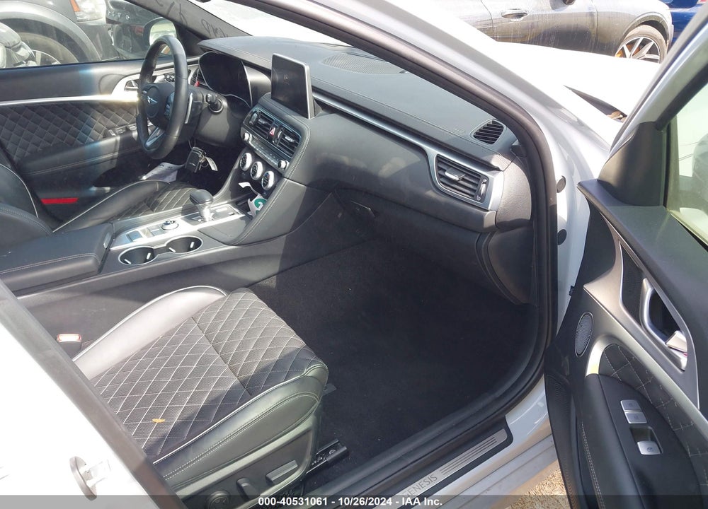 2020 GENESIS G70 3.3T RWD VIN: KMTG34LE7LU056505