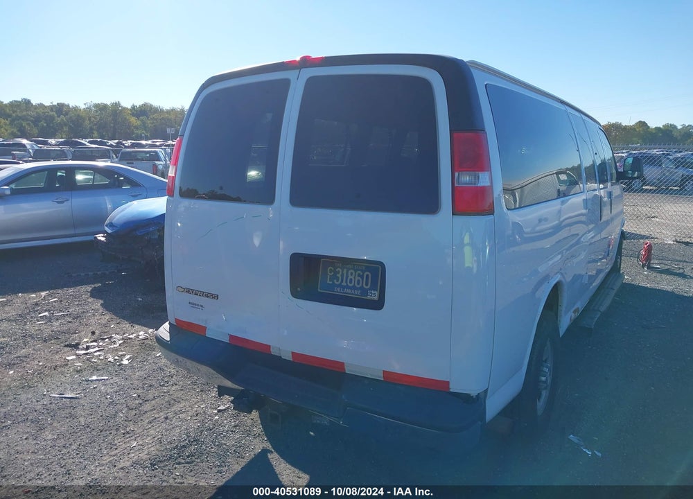 2017 CHEVROLET EXPRESS 3500 LT VIN: 1GAZGPFG9H1259634