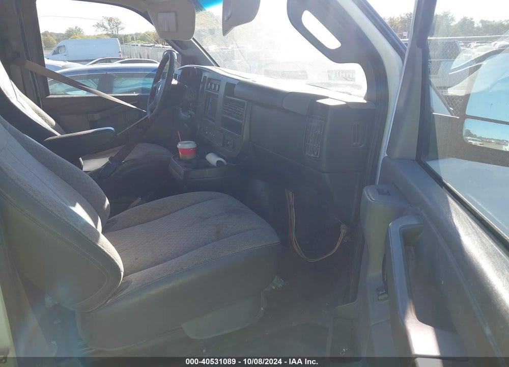 2017 CHEVROLET EXPRESS 3500 LT VIN: 1GAZGPFG9H1259634