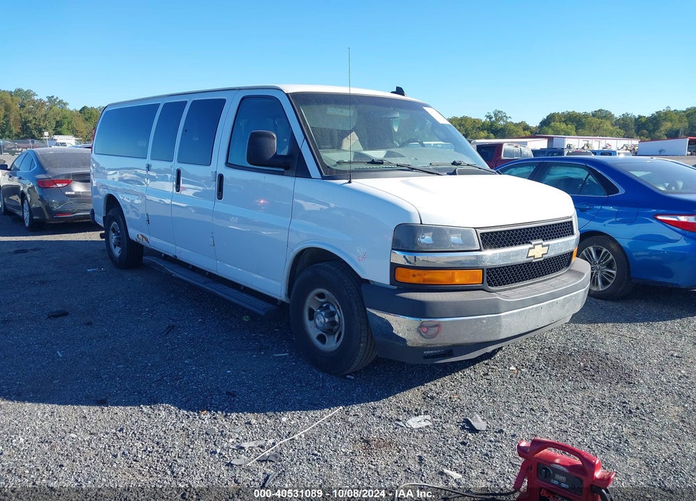 2017 CHEVROLET EXPRESS 3500 LT VIN: 1GAZGPFG9H1259634