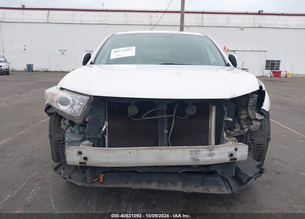 2013 TOYOTA HIGHLANDER BASE PLUS V6 VIN: 5TDBK3EH7DS223240
