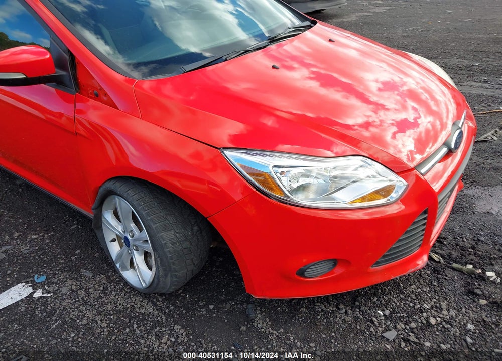 2014 FORD FOCUS SE VIN: 1FADP3F22EL386617