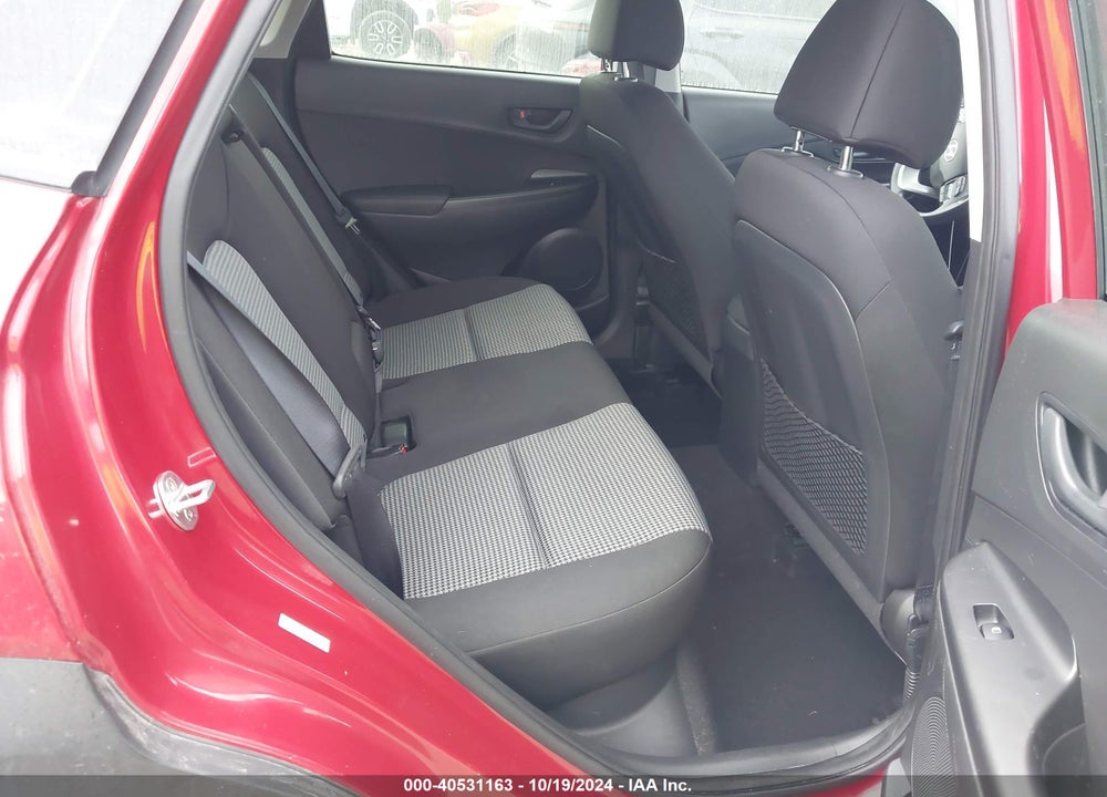 2018 HYUNDAI KONA SE VIN: KM8K12AA7JU123339