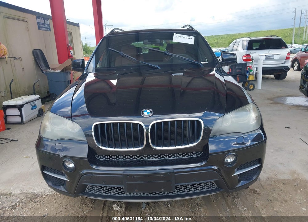2011 BMW X5 XDRIVE35I/XDRIVE35I PREMIUM/XDRIVE35I SPORT ACTIVITY VIN: 5UXZV4C52BL405512