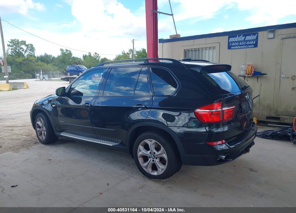 2011 BMW X5 XDRIVE35I/XDRIVE35I PREMIUM/XDRIVE35I SPORT ACTIVITY VIN: 5UXZV4C52BL405512
