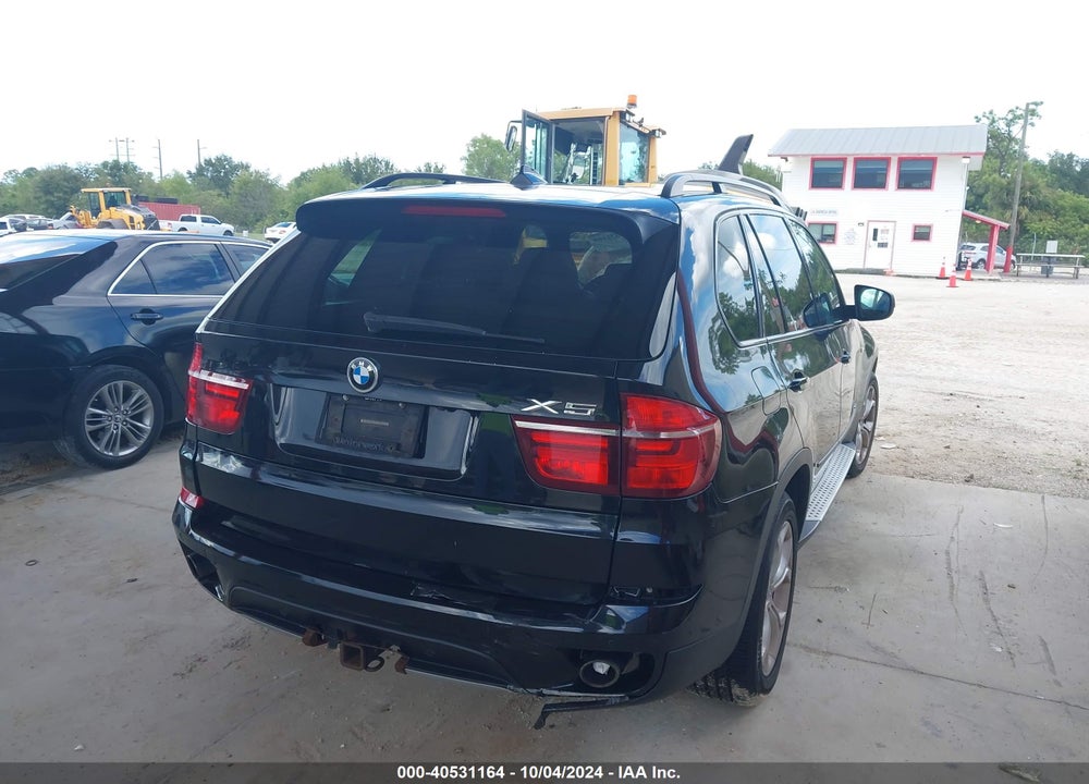 2011 BMW X5 XDRIVE35I/XDRIVE35I PREMIUM/XDRIVE35I SPORT ACTIVITY VIN: 5UXZV4C52BL405512