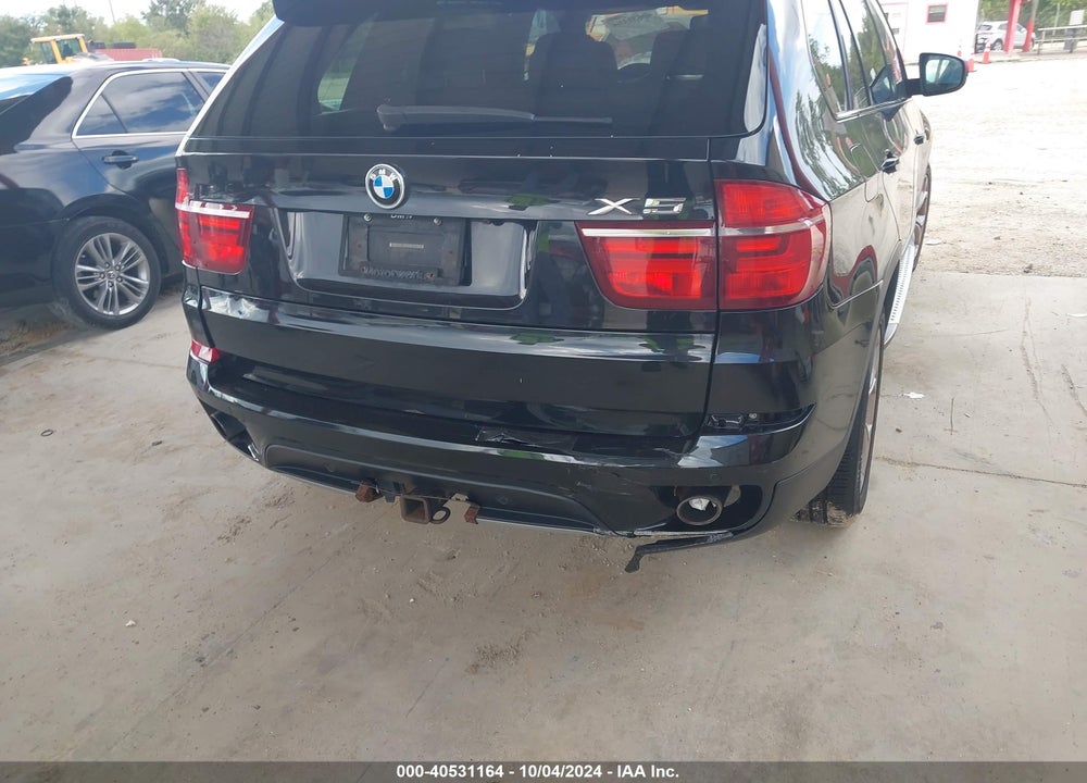 2011 BMW X5 XDRIVE35I/XDRIVE35I PREMIUM/XDRIVE35I SPORT ACTIVITY VIN: 5UXZV4C52BL405512