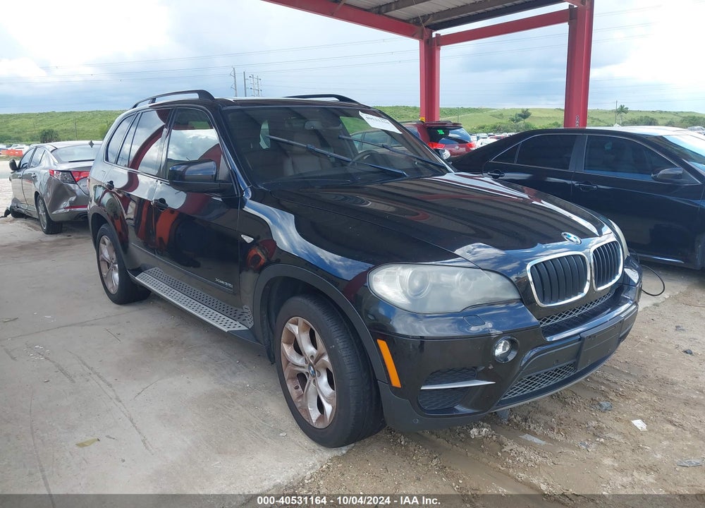 2011 BMW X5 XDRIVE35I/XDRIVE35I PREMIUM/XDRIVE35I SPORT ACTIVITY VIN: 5UXZV4C52BL405512