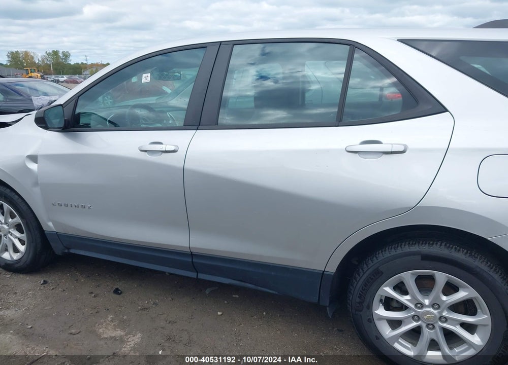 2020 CHEVROLET EQUINOX FWD LS VIN: 3GNAXHEV1LS736047