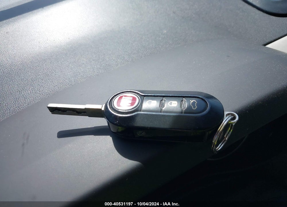 2014 FIAT 500L EASY VIN: ZFBCFABH2EZ026724