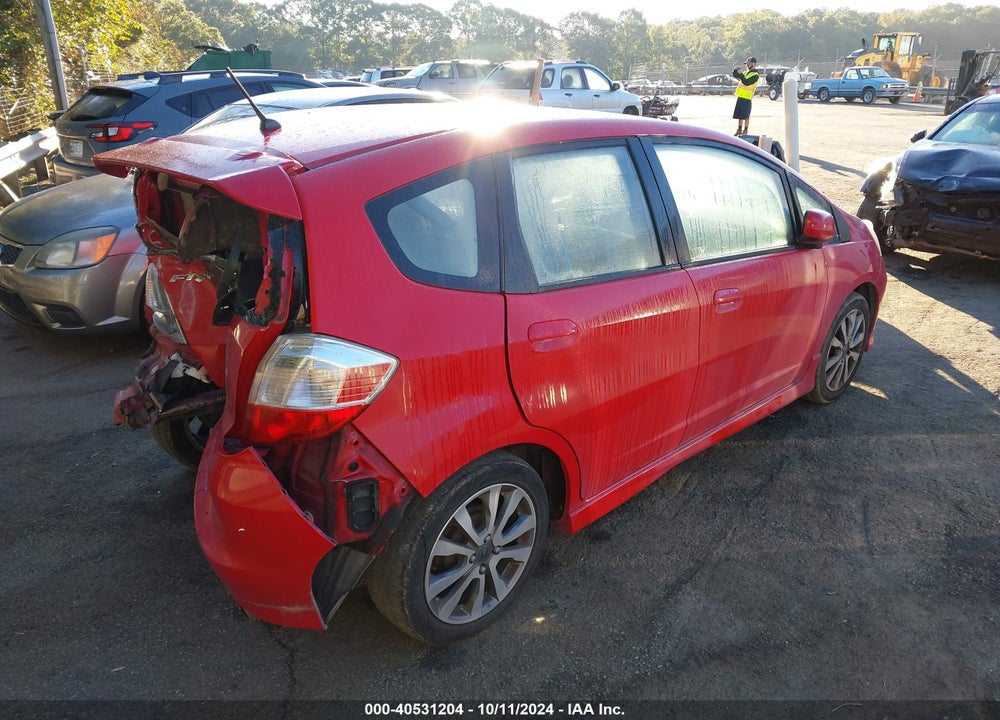 2012 HONDA FIT SPORT VIN: JHMGE8H53CC000929