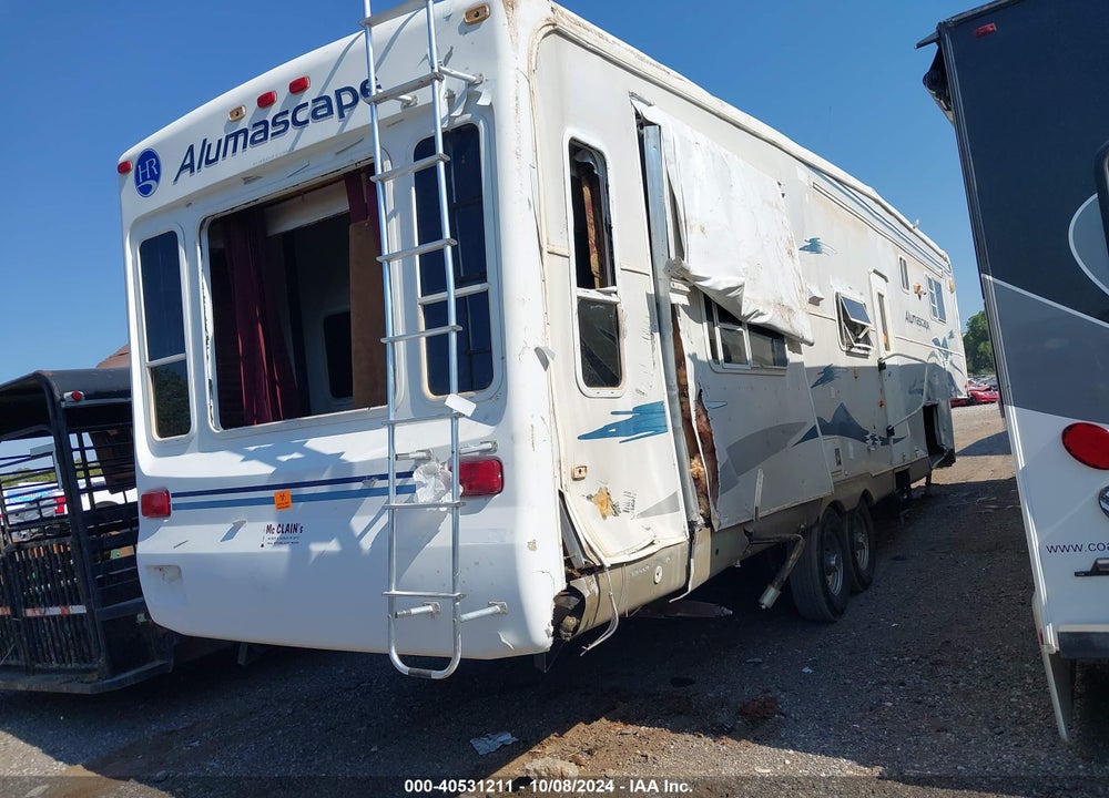 2005 HOLIDAY RAMBLER ALUMASCAPE 35RLQ VIN: 1KB331R235E151817