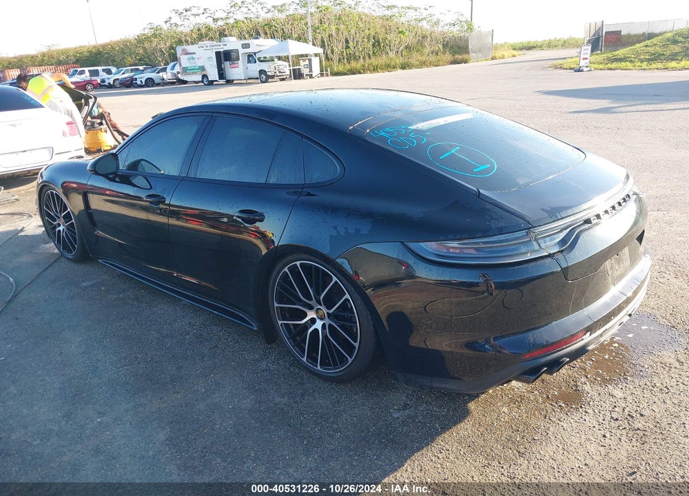 2023 PORSCHE PANAMERA 4/4 PLATINUM EDITION/PLATINUM EDITION VIN: WP0AJ2A7XPL100107