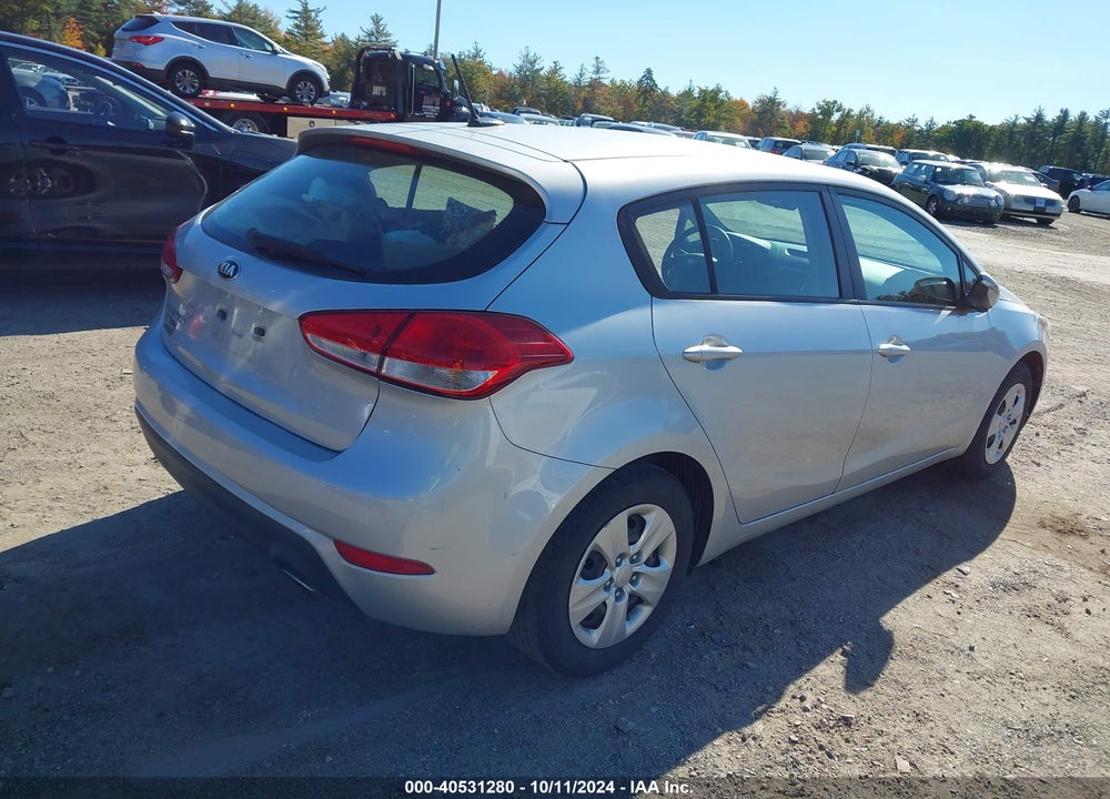 2018 KIA FORTE LX VIN: KNAFK5A86J5773434