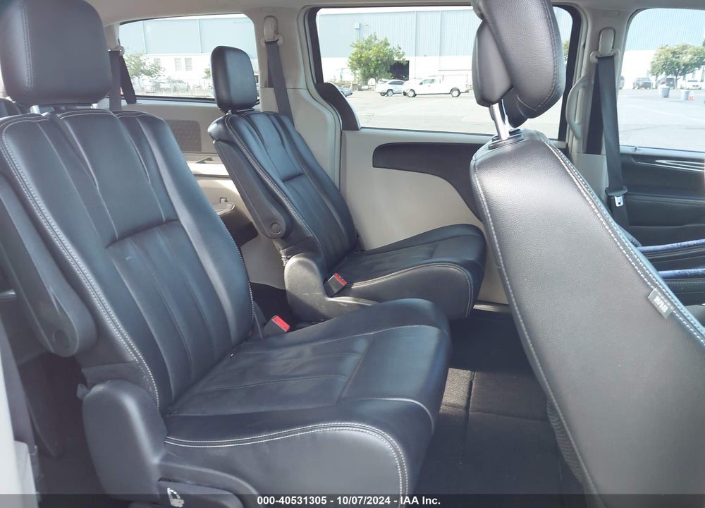 2015 CHRYSLER TOWN & COUNTRY TOURING VIN: 2C4RC1BG2FR561443
