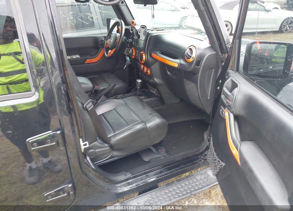 2011 ANGLER JEEP WR UNLIMITED SAHARA VIN: 1J4BA5H1XBL550544