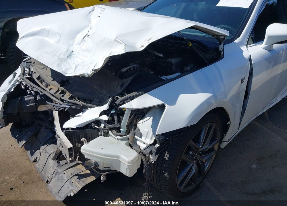 2016 LEXUS IS 200T VIN: JTHBA1D25G5019839