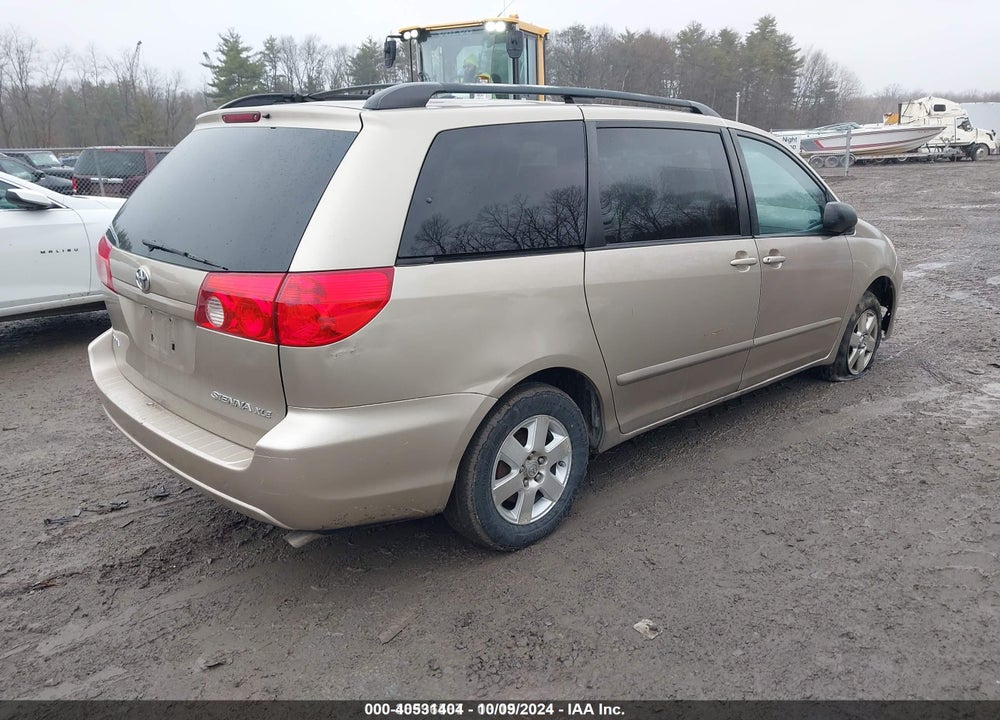 2007 TOYOTA SIENNA XLE VIN: 5TDZK22C77S055413