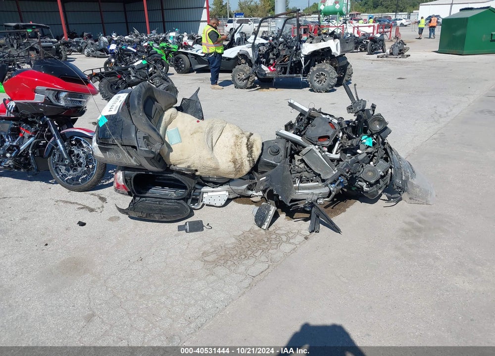 2008 HONDA GL1800 VIN: 1HFSC47L08A706680