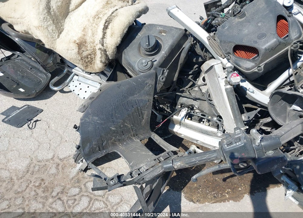 2008 HONDA GL1800 VIN: 1HFSC47L08A706680