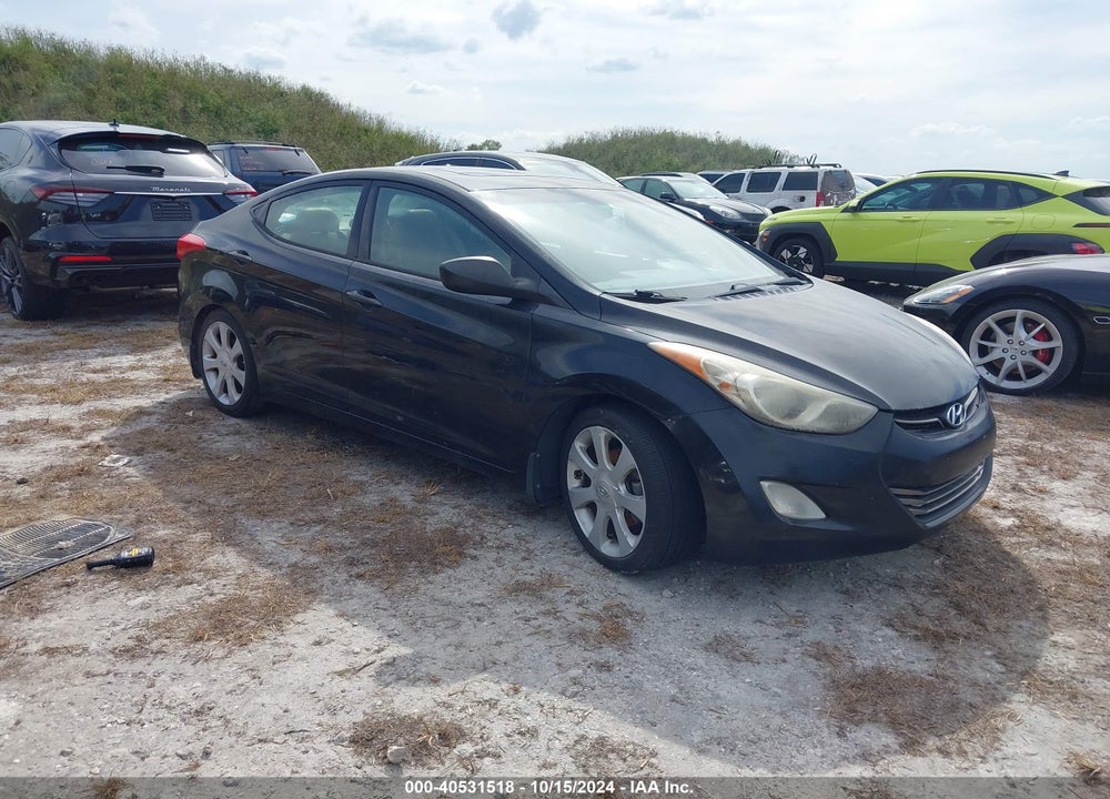 2013 HYUNDAI ELANTRA LIMITED VIN: KMHDH4AE2DU637610