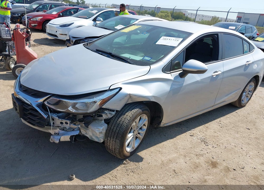 2019 CHEVROLET CRUZE LS VIN: 1G1BC5SM1K7149078