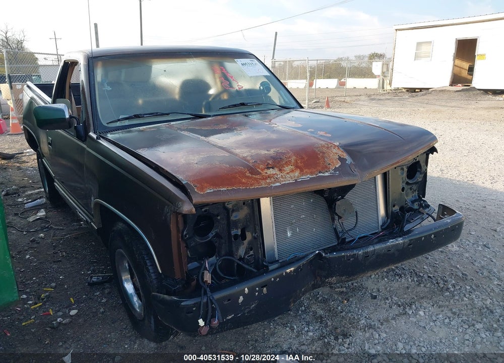 1988 GMC GMT-400 C1500 VIN: 1GTDC14H4JZ553522