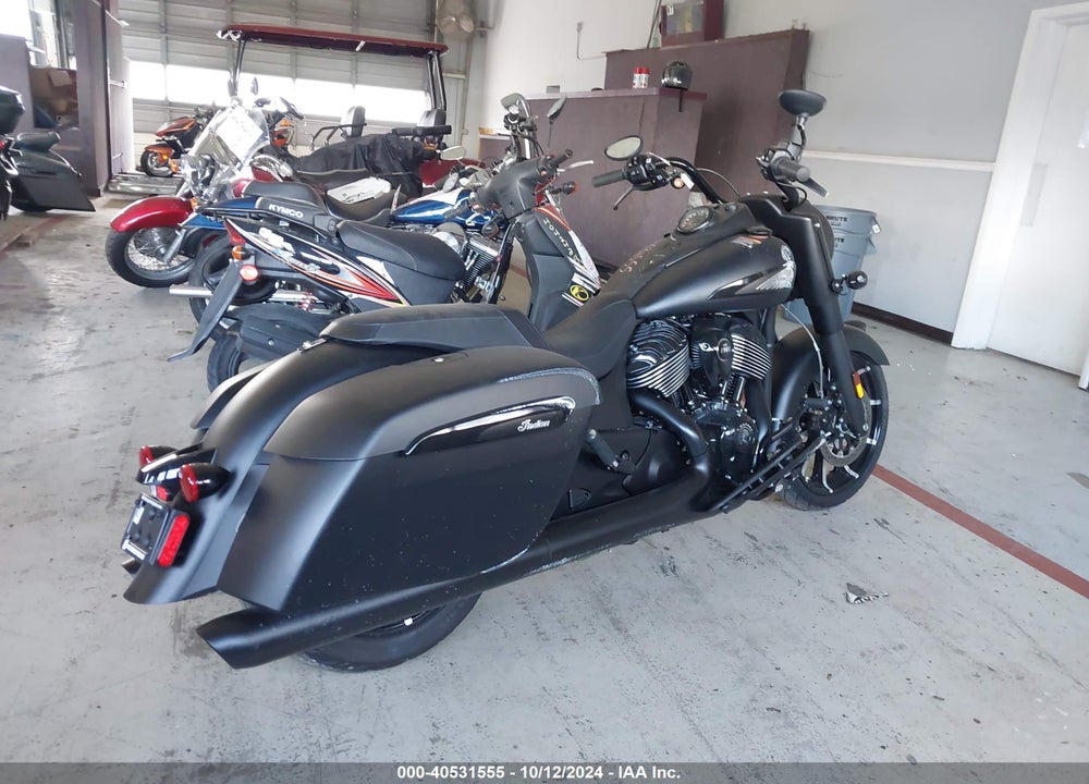 2024 INDIAN MOTORCYCLE CO. SPRINGFIELD DARK HORSE VIN: 56KTJDBBXR3423707