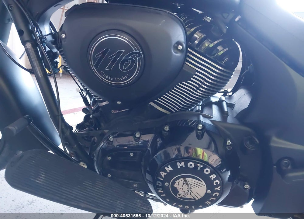 2024 INDIAN MOTORCYCLE CO. SPRINGFIELD DARK HORSE VIN: 56KTJDBBXR3423707