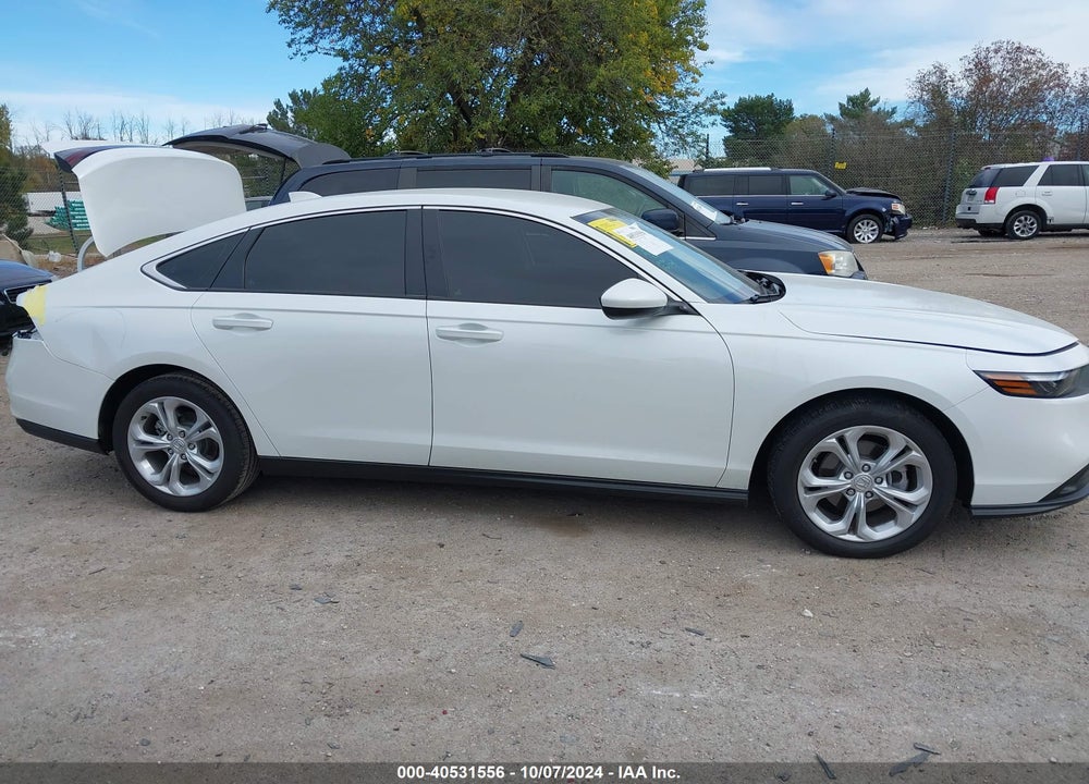 2024 HONDA ACCORD LX VIN: 1HGCY1F2XRA057125