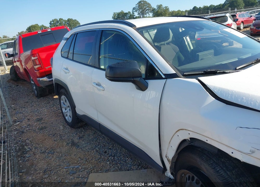 2019 TOYOTA RAV4 LE VIN: JTMH1RFV8KD039843