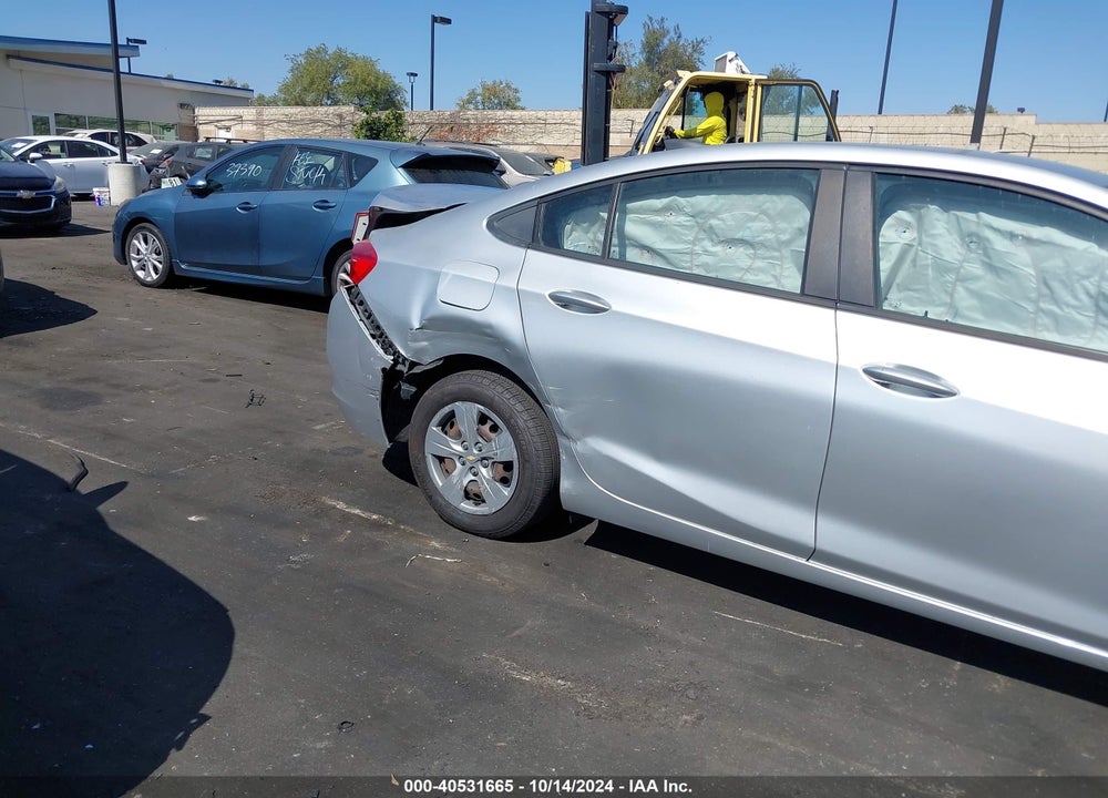 2017 CHEVROLET CRUZE LS AUTO VIN: 1G1BC5SM4H7268073