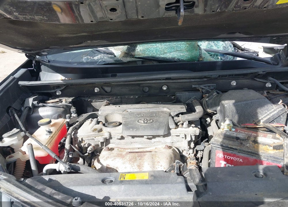 2015 TOYOTA RAV4 XLE VIN: 2T3RFREVXFW237520