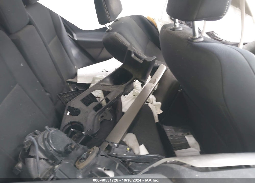 2015 TOYOTA RAV4 XLE VIN: 2T3RFREVXFW237520