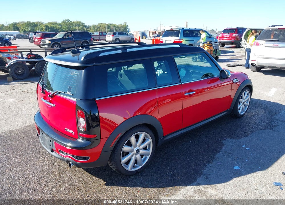 2010 MINI COOPER S CLUBMAN VIN: WMWMM3C56ATZ33381