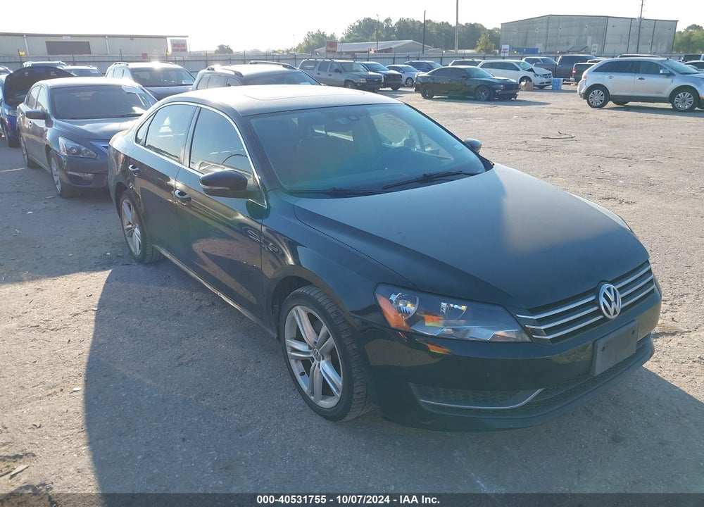 2014 VOLKSWAGEN PASSAT 1.8T SE VIN: 1VWBS7A31EC077919